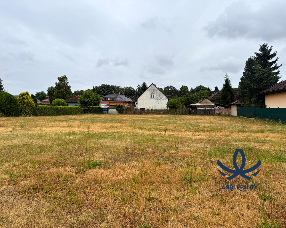 PŘIPRAVUJEME Pozemek - 1053 m², Loučeň okres Nymburk